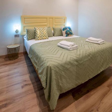 2 Bedrooms 1.5 Bathrooms Furnished - Justicia - Refurbished - Mintystay Мадрид Экстерьер фото